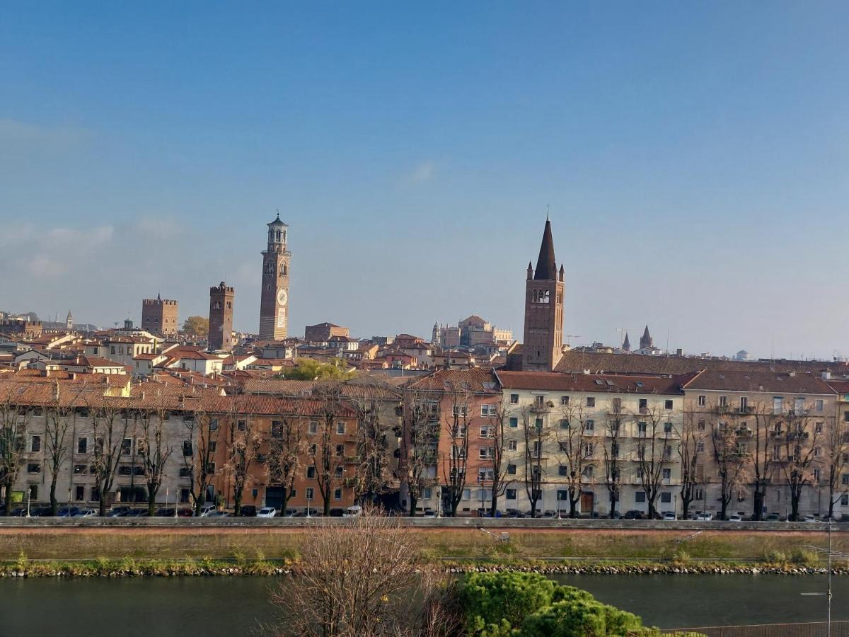 Dreaming Adige River Apartment Verona Exterior foto
