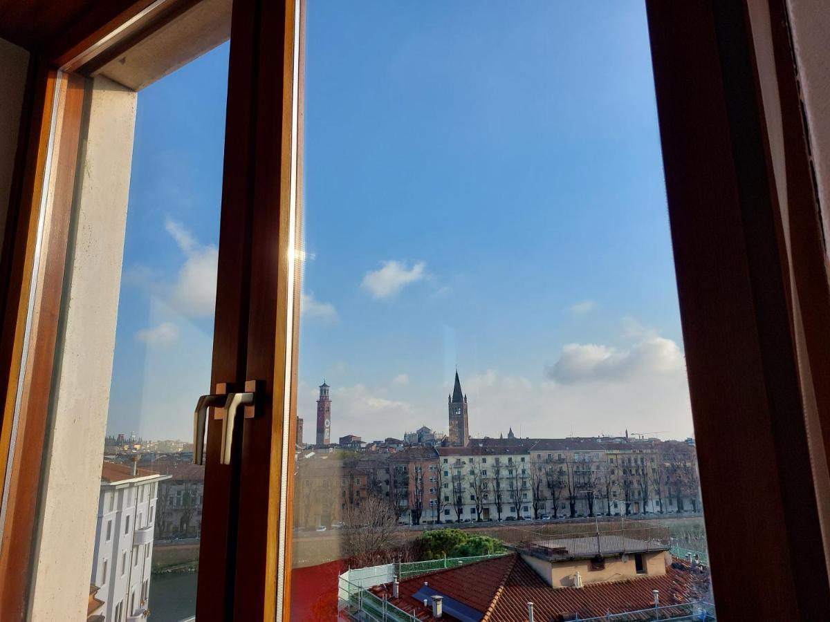 Dreaming Adige River Apartment Verona Exterior foto