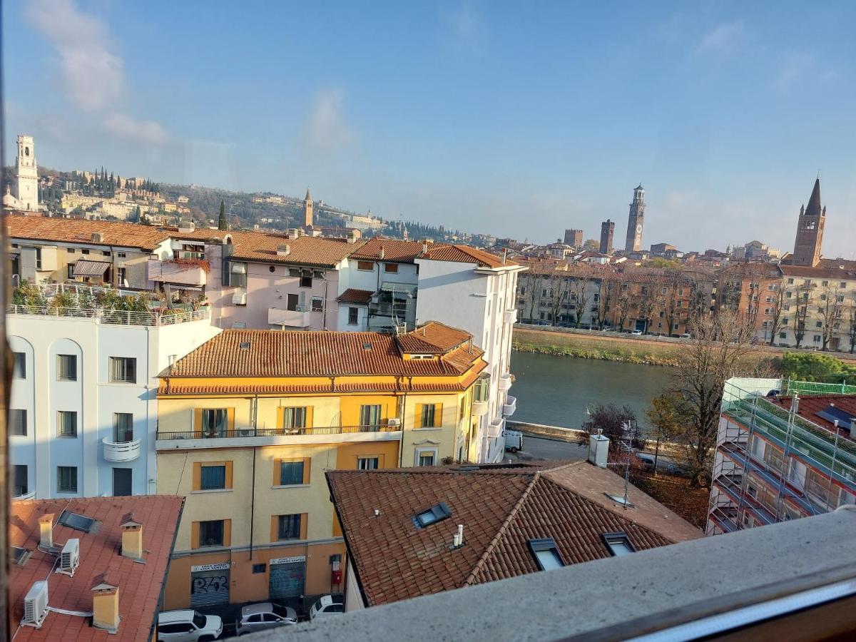 Dreaming Adige River Apartment Verona Exterior foto